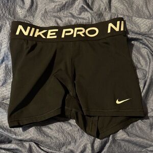 Nike Pro Women's Black Athletic Shorts